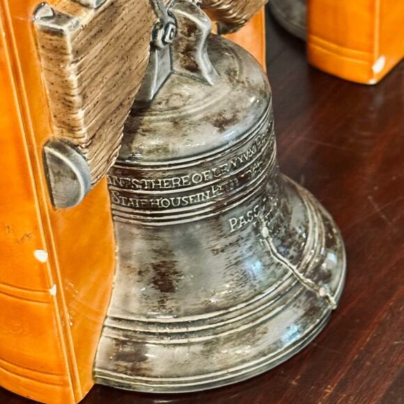 Vintage Liberty Bell Bookends by Duncan Ceramic (1975) – Patriotic Americana - Picture 3 of 7